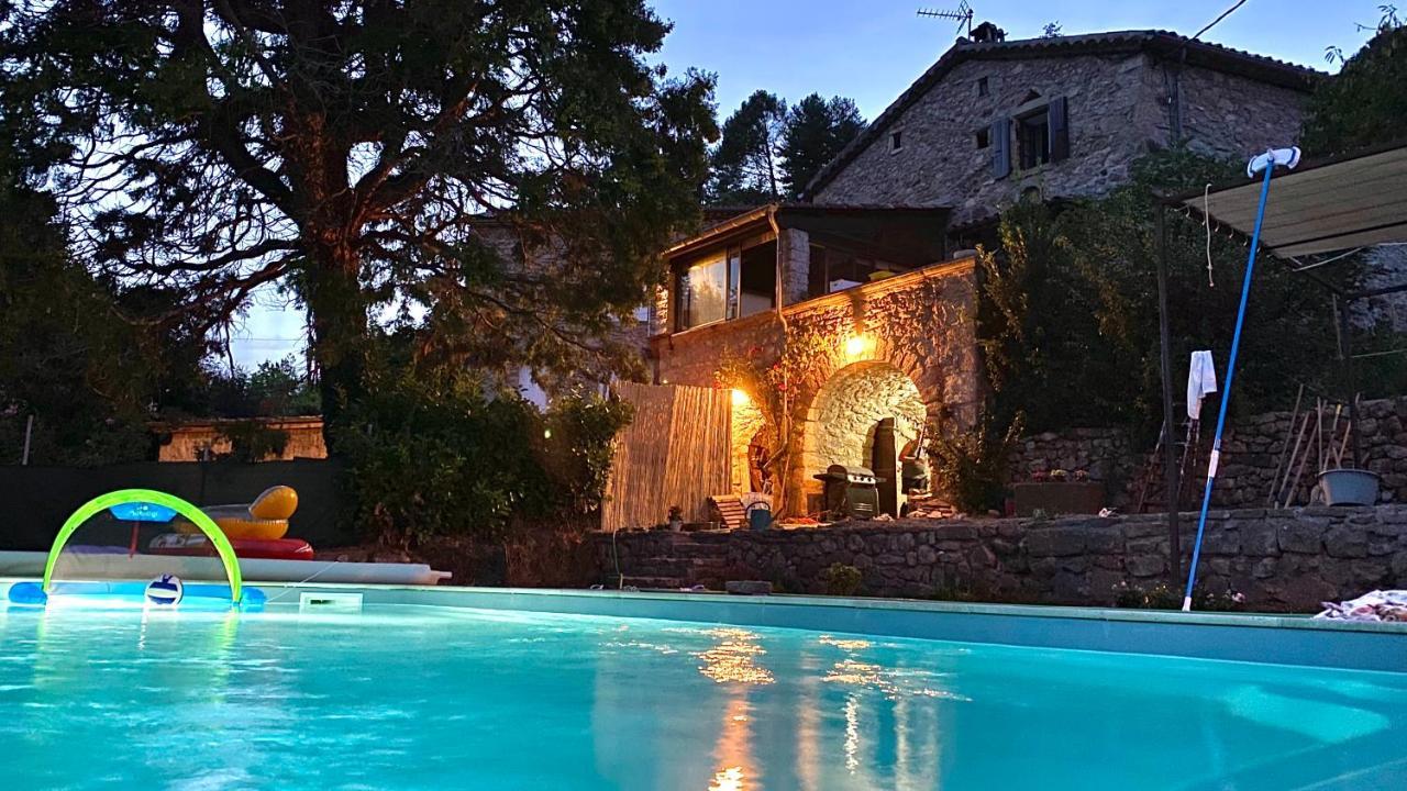 La Joannassiene, Maison Ardechoise De Caractere Exteriör bild