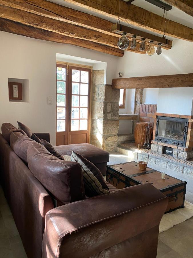 La Joannassiene, Maison Ardechoise De Caractere Exteriör bild