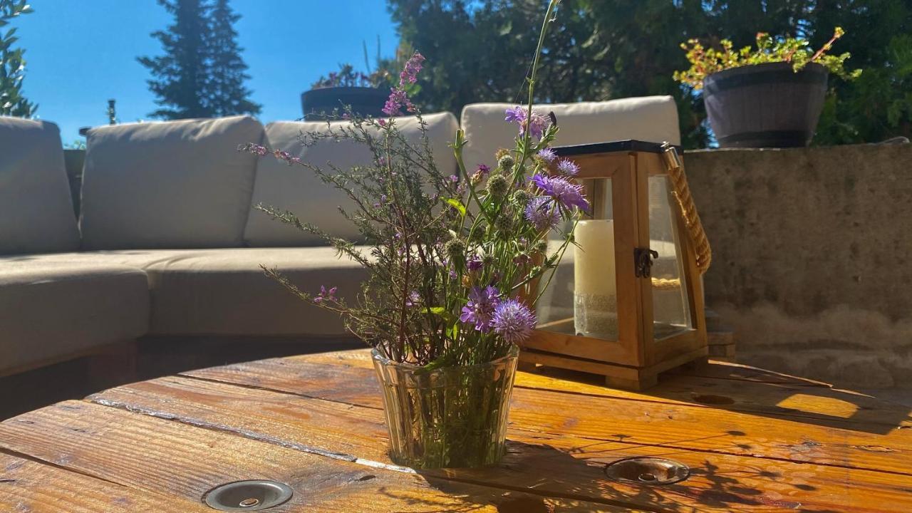 La Joannassiene, Maison Ardechoise De Caractere Exteriör bild