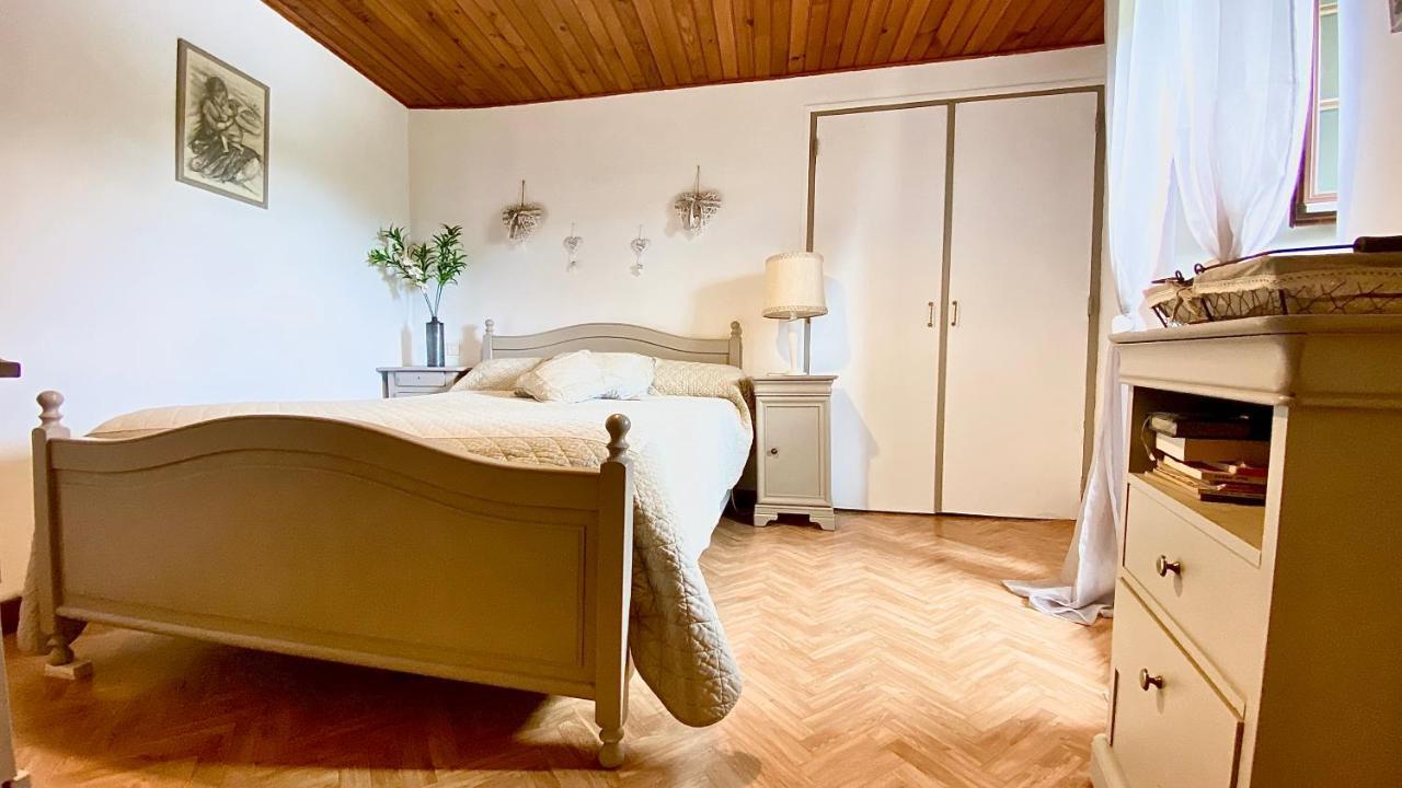 La Joannassiene, Maison Ardechoise De Caractere Exteriör bild
