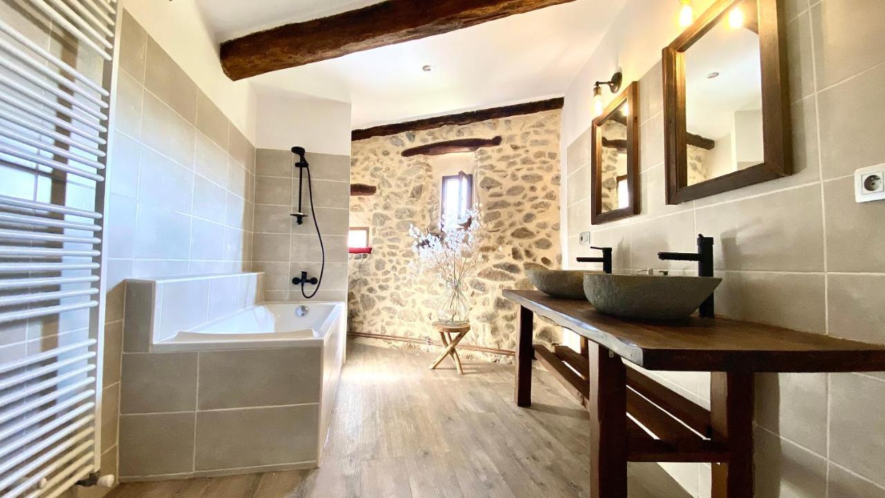 La Joannassiene, Maison Ardechoise De Caractere Exteriör bild